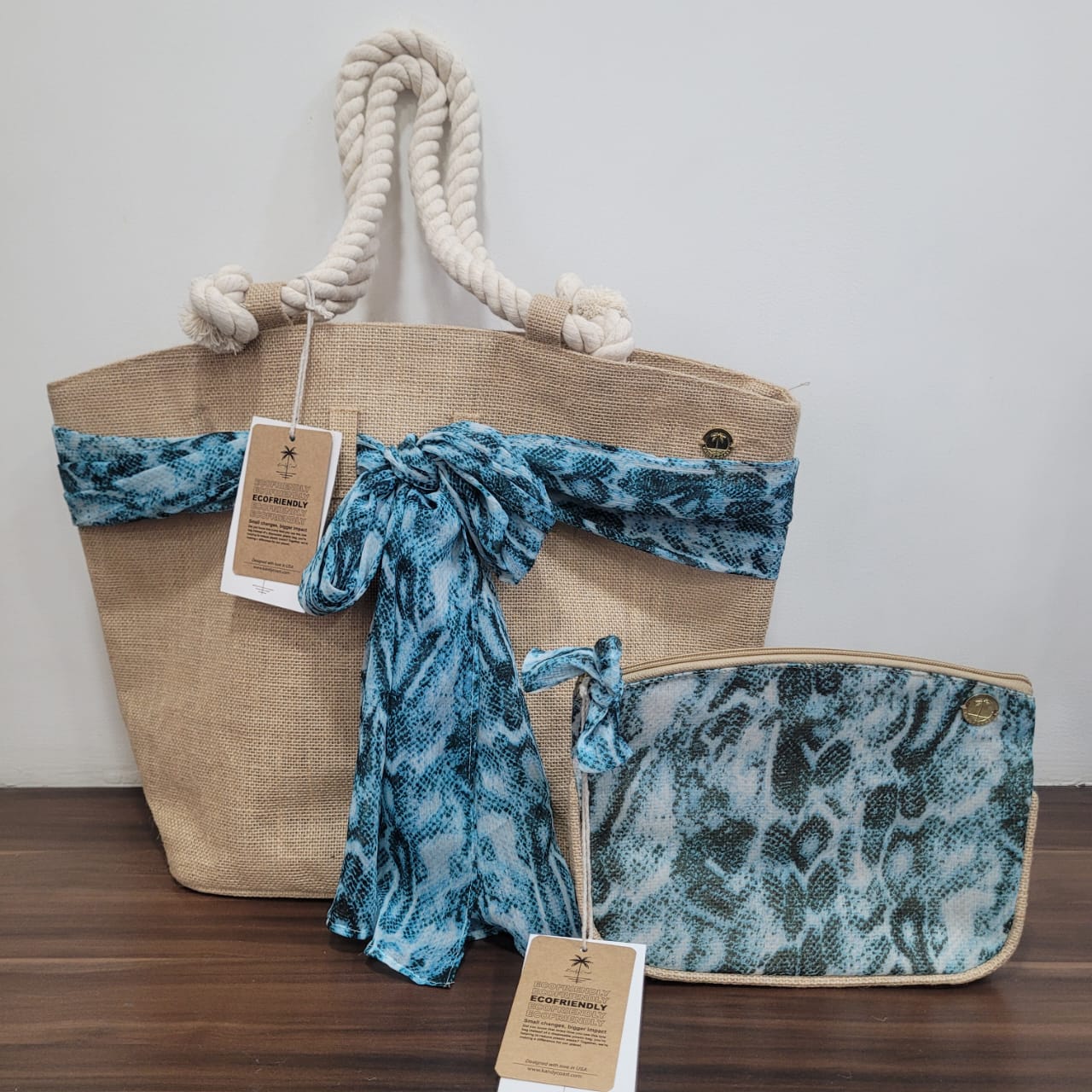 Covent Tote with PAREO Sarong : Snake